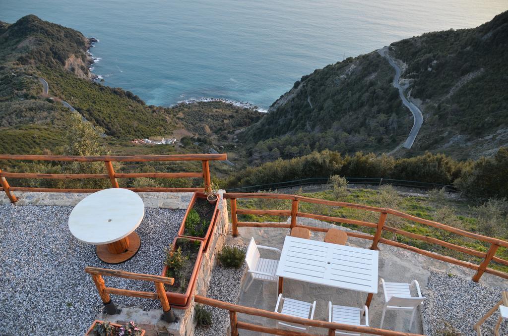 Hotel Cadè Ventu à Vernazza Extérieur photo